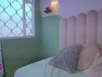 Biancaluxx1  live sex cam