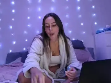 Corarae  live sex cam