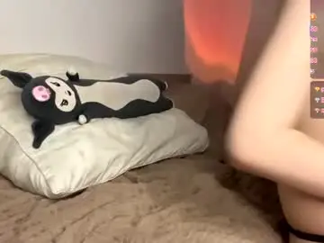 Crystalllmolly  live sex cam