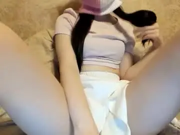 Elegancekitten  live sex cam