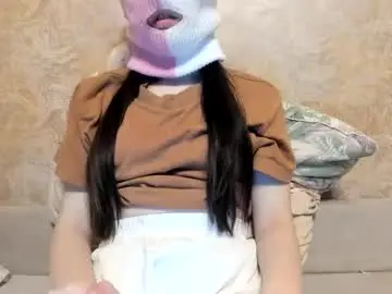 Elegancekitten  live sex cam