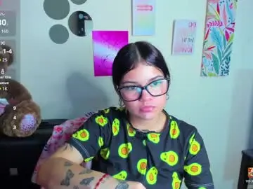 Emma_boo_  live sex cam