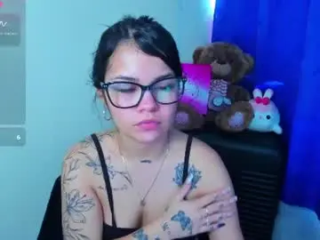 Emma_boo_  live sex cam