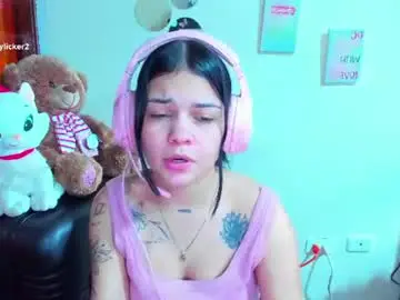 Emma_boo_  live sex cam