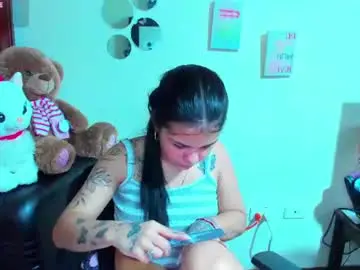 Emma_boo_  live sex cam