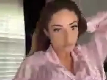 Leeceeluxe  live sex cam