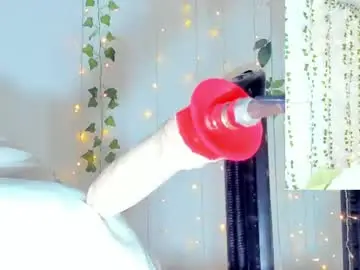 Ms__dira  live sex cam
