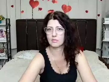 Rosehille  live sex cam