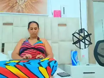 Sara_bigass__  live sex cam