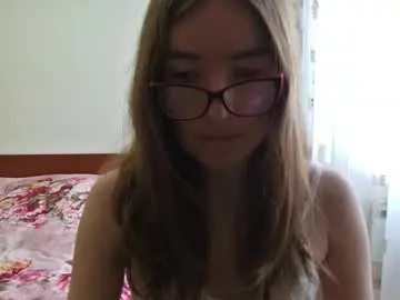 Suckmydickifurstreight  live sex cam