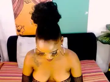 Tyrabangz  live sex cam