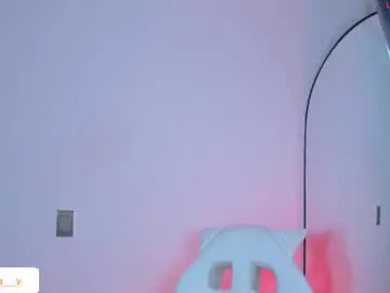 Valeska__v  live sex cam