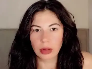 Wildangel_25  live sex cam