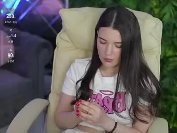 Yourlolabunny  live sex cam