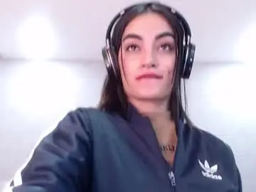 Adri_velvet  live sex cam