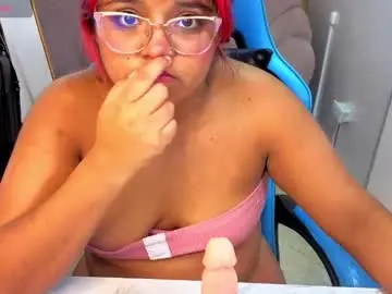 Alice_b_  live sex cam