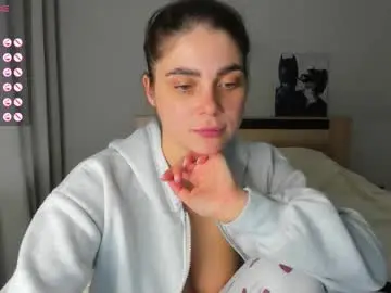 Bella_foryou  live sex cam