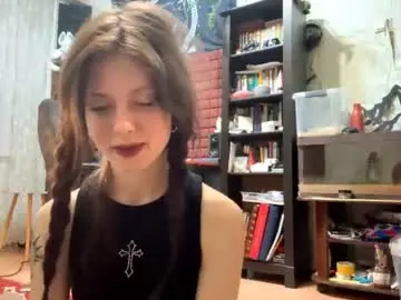 Bellastilts  live sex cam
