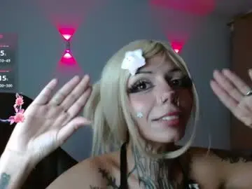 Doll_bite  live sex cam