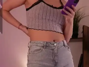 Flirty_fawn  live sex cam