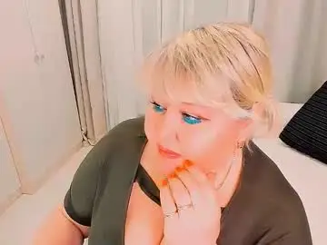 Huge_booobs  live sex cam