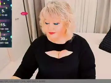 Huge_booobs  live sex cam