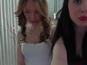 Indiesleasex  live sex cam