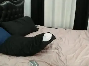 Pornstar_ivy69xxx  live sex cam