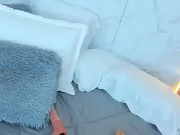 Samanthaa_gil_  live sex cam