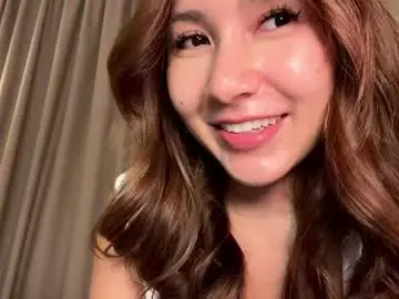 Sweetie_natasha  live sex cam