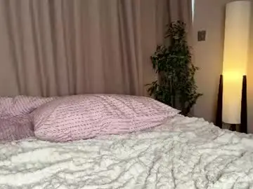 Sweetie_natasha  live sex cam