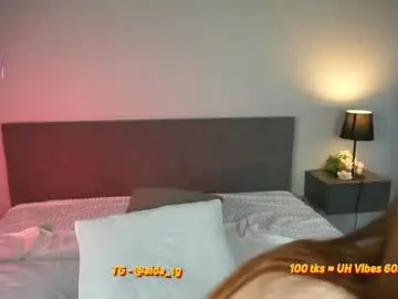 Xxxaida  live sex cam