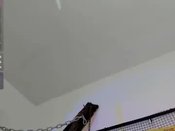 Ashleyjonnees  live sex cam