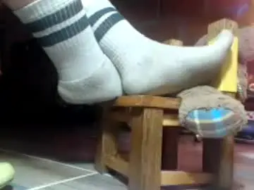 Eskelaswd  live sex cam