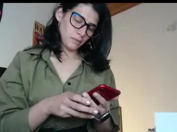 Gaitan4  live sex cam