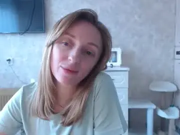 Hellokittykaty  live sex cam