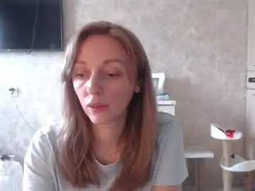 Hellokittykaty  live sex cam