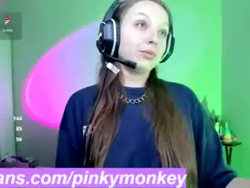 Holyweed420  live sex cam