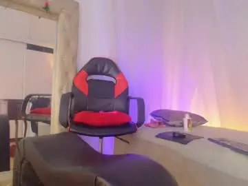 Laurasofia45  live sex cam