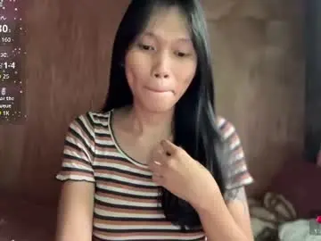 Lecoraline  live sex cam