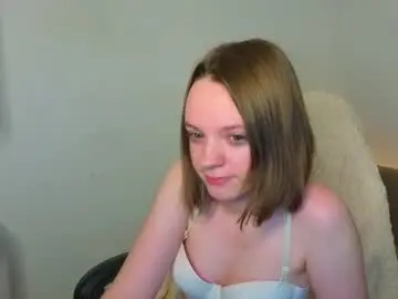 Lindaa_bell  live sex cam