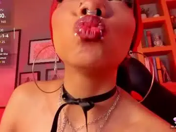 Naff_eratu  live sex cam