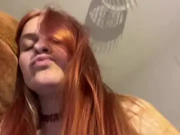 Noksi_777  live sex cam