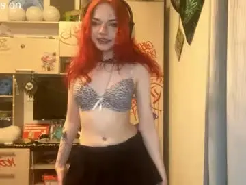 Redheadcatxd  live sex cam