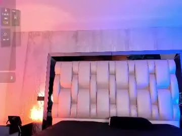 Shaneska  live sex cam