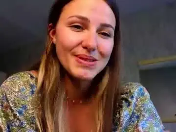 Sophia_euphoria  live sex cam