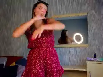 Sophia_euphoria  live sex cam