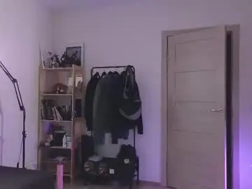 Space_x_roxy  live sex cam