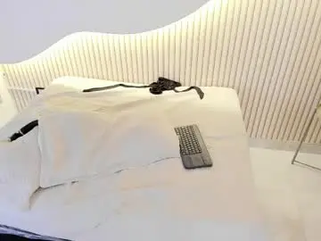 Zoe_blunt_one  live sex cam