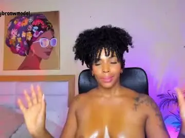 Aitana_brown  live sex cam